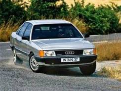 Audi 100. 44