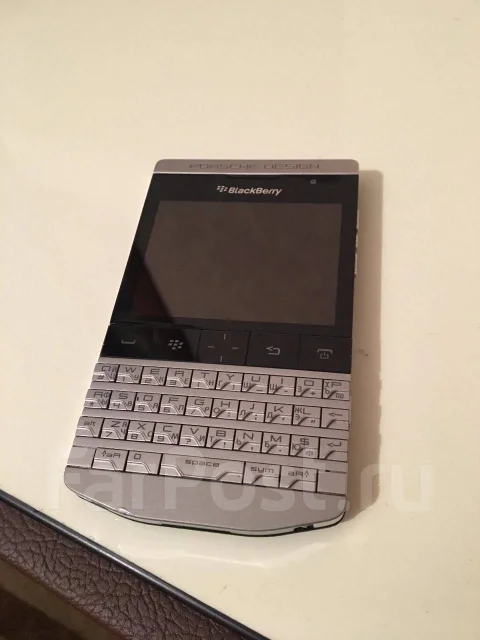 BlackBerry Porsche Design P�9981. �/� ����