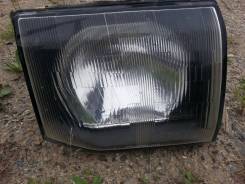 Фара. Mitsubishi Pajero
