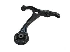 Рычаг подвески. Honda Inspire, UC1 Honda Accord, CL8, CL9, CL7, CM5, CM6, CM3, CL2, CL3, CM1, CM2, CL1 Двигатели: J30A, K24A8, K20A8, K20A7, K24A4