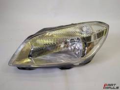 Фара. Skoda Roomster, 5J7 Skoda Fabia, 542, 545, 572 Двигатели: BTS, BXW