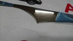 Накладка на дверь багажника. Toyota Prius, ZVW30L, ZVW30