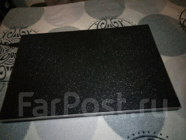 Samsung 300V5A. 15.6", 2 200����, ��� 2048 ��, ���� 320���, WiFi: 1, Bluetooth: 1, ����������� �� 3��. ����