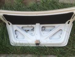 Обшивка крышки багажника. Toyota Corolla, NZE121