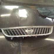 Решетка радиатора. Nissan Sunny