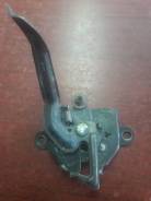 Замок капота. Toyota Allion, AZT240, ZZT240, NZT240, ZZT245 Toyota Premio, AZT240, ZZT240, ZZT245, NZT240 Двигатели: 1ZZFE, 1AZFSE, 1NZFE