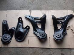 Крепление балки подвески. Toyota Harrier, GSU35, GSU36, GSU31, GSU30, MCU36, GSU35W, GSU36W, MCU31W, GSU30W, MCU30W, GSU31W, ACU30, ACU35W, ACU35, MCU...