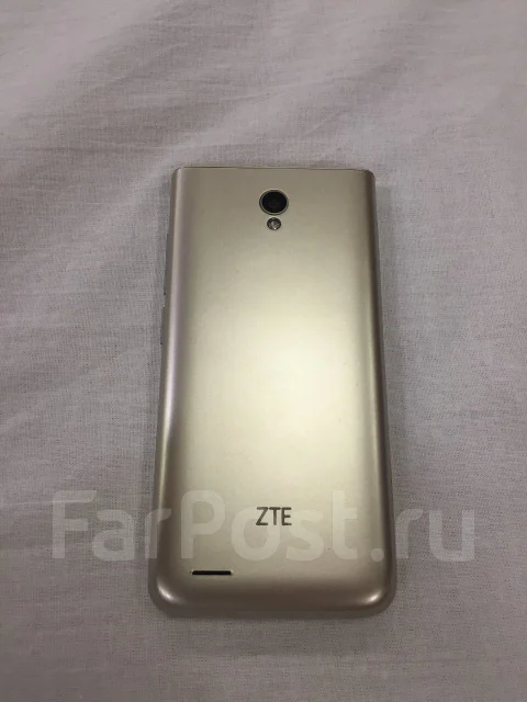 ZTE Blade A210. �/� ����