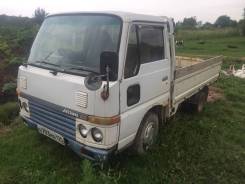 Nissan Atlas. , 2 300 куб. см., 1 500 кг.
