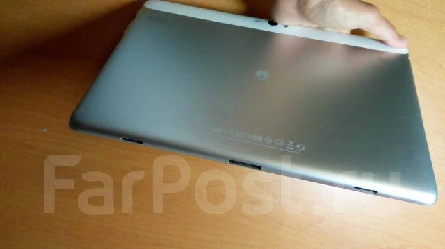Huawei MediaPad 10 FHD LTE 16Gb ����