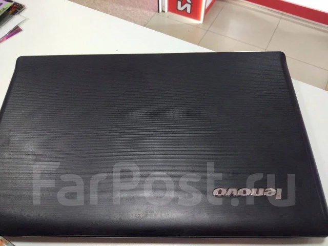 Lenovo G575. ��� 2048 ��, ���� 320���, WiFi: 1, Bluetooth: 1, ����������� �� 3��. ����