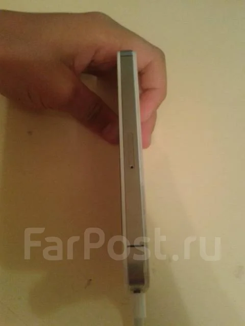 Apple iPhone 4. �/� ����