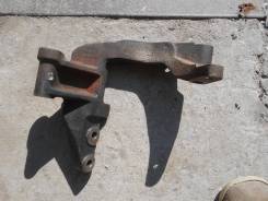 Крепление генератора. Mitsubishi Diamante, F27A, F17A, F13A, F25A, F15A, F16A Mitsubishi Sigma, F13A, F25A, F15A, F27A, F13AK, F17A, F16A