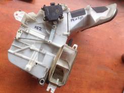 Корпус моторчика печки. Toyota Prius, NHW20 Двигатель 1NZFXE