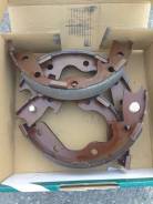 Продам тормозные колодки ручного тормоза Skyline R33. Nissan Skyline, HR33, ER33, ECR33, BCNR33, ENR33