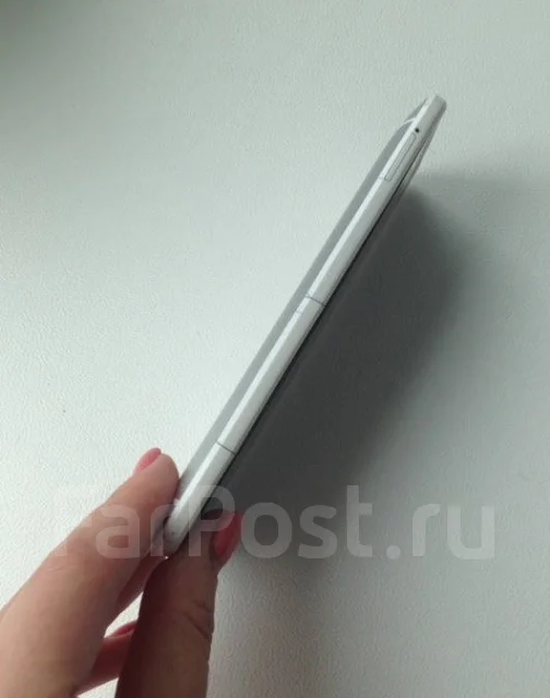 HTC One mini. �/� ����