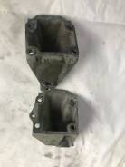 Кронштейн опоры двигателя. Toyota: Mark II Wagon Blit, Chaser, Crown, Soarer, Cresta, Mark II, Supra, Verossa, Crown Majesta Двигатель 1JZGTE