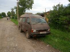 Toyota Town Ace. 2U