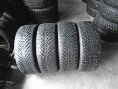 Goodyear UltraGrip 500. Зимние, шипованные, износ: 10%, 4 шт