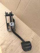 Педаль тормоза. Land Rover Discovery, L319 Двигатели: AJ41, AJD