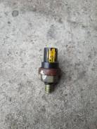 Датчик гидроусилителя. Honda: Elysion, Accord, Avancier, Odyssey, Legend, FR-V, Edix, Inspire, Stream Двигатели: J35A, 20T2N, D16B6, D16B7, F18B2, F18...