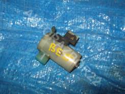 Мотор бачка омывателя. Subaru Legacy, BES, BG4, BG2, BGB, BE9, BD9, BG9, BE5, BG7, BH9, BD5, BG5, BD3, BG3, BH5, BEE, BGC, BHE, BGA, BHC Subaru Imprez...