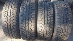 Bridgestone Ice Cruiser 7000. Зимние, шипованные, износ: 10%, 4 шт
