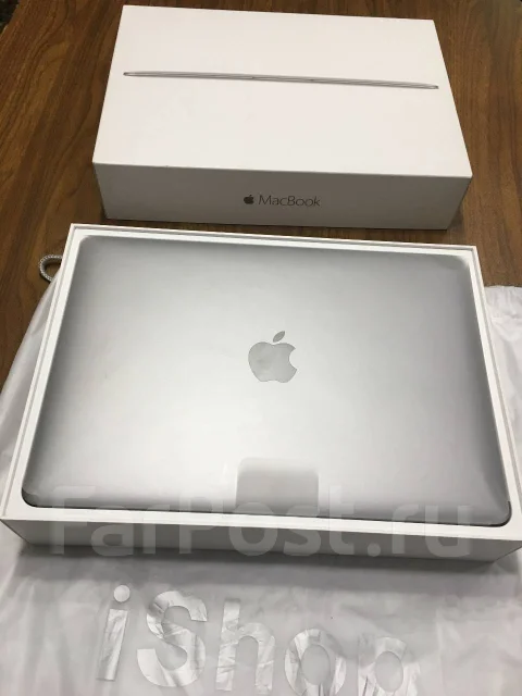 Apple MacBook. 12", ��� 8 ��, ���� 256���, WiFi: 1, Bluetooth: 1, ����������� �� 10��. ����