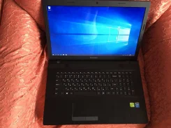 Lenovo G700. 17.3", 2,4����, ��� 4 ��, ���� 500���, WiFi, Bluetooth, ����������� �� 3��. ����