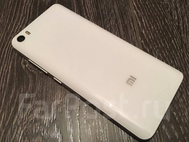 Xiaomi Mi5. �/� ����