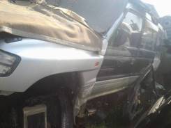 Стекло боковое. Mitsubishi Pajero, V43W