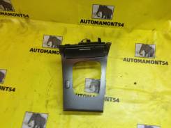 Консоль центральная. Subaru Legacy B4, BL9, BL5, BLE Subaru Outback, BPE, BP, BPH, BP9