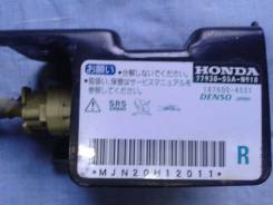 Датчик airbag. Honda Civic, UN-EN2 Honda Civic Ferio, UA-ES1, LA-ES1, LA-ES2, LA-ES3, ES3, ES2, ES1 Двигатели: D17A2, PSJD06, D17A5, PSJD04, D17A, D16...
