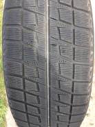 Bridgestone Blizzak Revo2. Зимние, без шипов, 2012 год, износ: 20%, 1 шт
