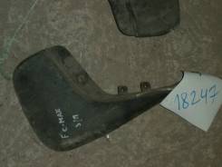 Брызговик Ford C-MAX 2003-2011, правый задний