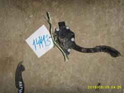 Педаль газа Toyota Camry V40