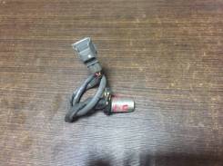 Датчик положения коленвала. Toyota: Raum, Corsa, Paseo, Cynos, Sprinter, Corolla, Starlet, Tercel, Caldina, Corolla II Двигатели: 5EFE, 4EFE
