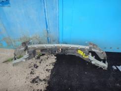 Рамка радиатора. Volvo V50 Volvo C30 Volvo S40 Volvo C70