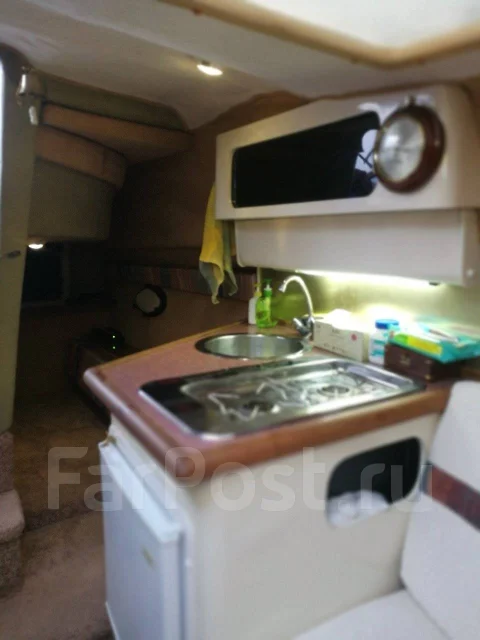 Maxum. 1992 ���, ����� 7,5��., ��������� ������������, 360��.�., ������ ����