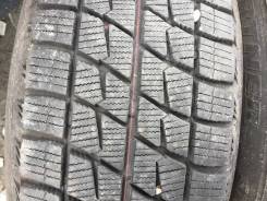 Bridgestone Ice Partner. Зимние, 2015 год, износ: 10%, 4 шт