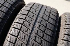 Bridgestone Blizzak Revo2. Зимние, без шипов, износ: 5%, 4 шт