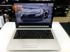 Roverbook. 15.6", ��� 4 ��, ���� 500���, WiFi: 1 ����