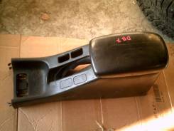 Подлокотник. Honda Integra, E-DB8, E-DB6, E-DB7, GF-DC2, GF-DC1, GF-DB6, GF-DB8, E-DC1, E-DC2 Двигатели: B18B3, B18B1, B18C3