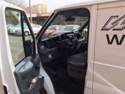 Ford Transit. , 2 200 куб. см., 6 мест