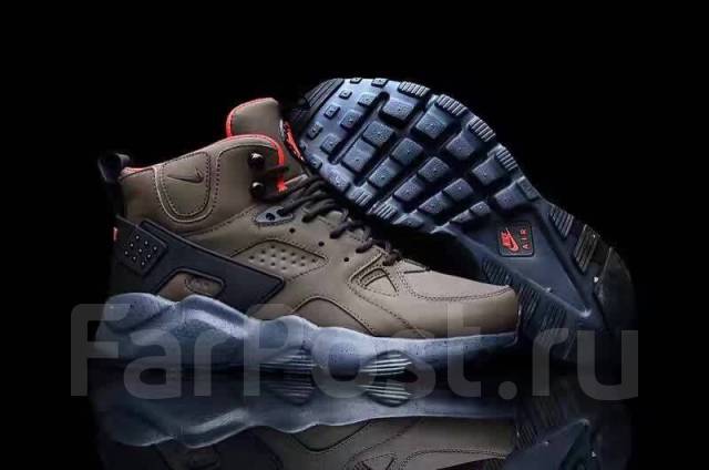 Nike air huarache outlet high top for sale