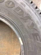 Goodyear UltraGrip Ice WRT LT. Зимние, без шипов, 2012 год, износ: 5%, 6 шт