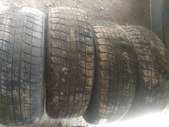 Bridgestone Blizzak Revo1. Всесезонные, износ: 60%, 4 шт