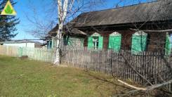 Продам жилой дом с участком в Любитовке. С.Любитовка, ул. 50 лет Октября, дом 27, р-н Любитовка, площадь дома 35 кв. м., скважина, электричество 10 кВ...