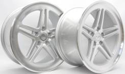 Vossen LC-102. 8.0/9.0x18, 5x114.30, ET35/30, ЦО 73,1 мм.
