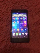 Sony Xperia M5. �/�
